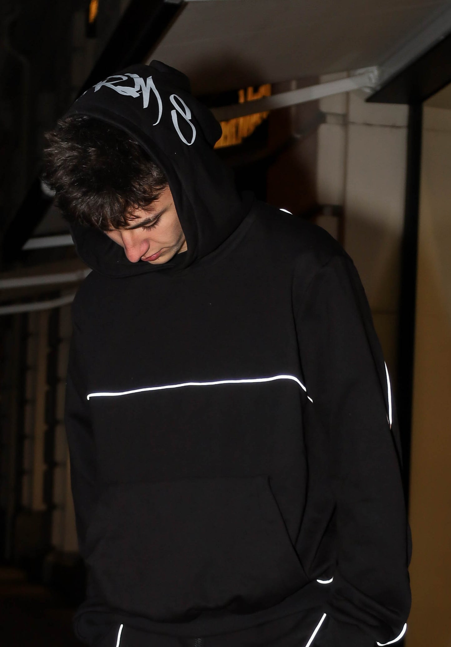 NORMS REFLECTIVE HOODIE